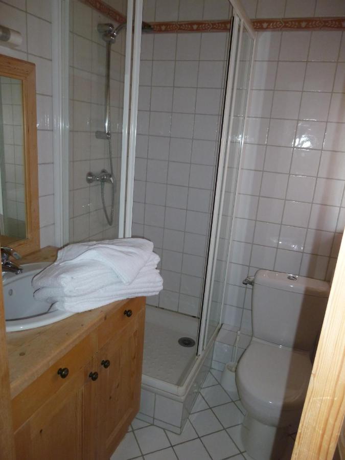 מגב Chalets De Julie מראה חיצוני תמונה